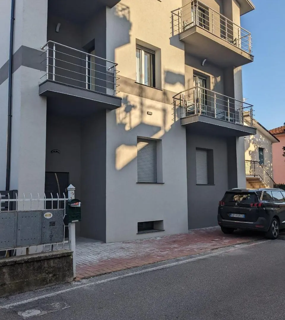 Bardolino Center Apartments