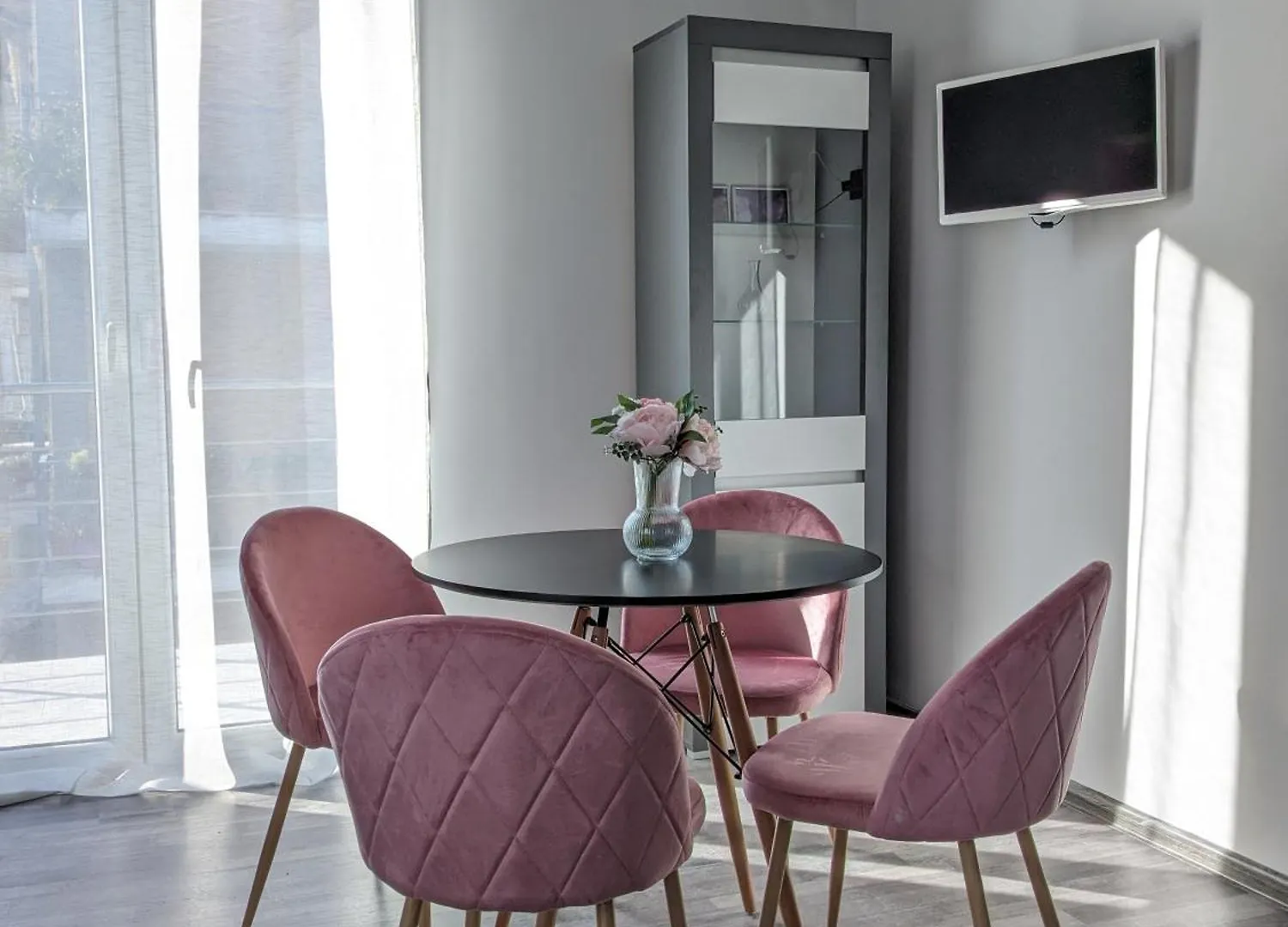 Bardolino Center Apartments